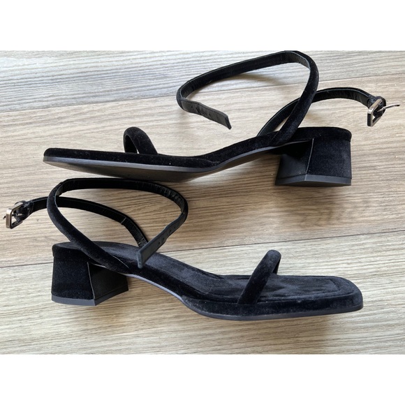The Row Kate Velvet Black Sandals size 36 1/2 - Picture 6 of 9